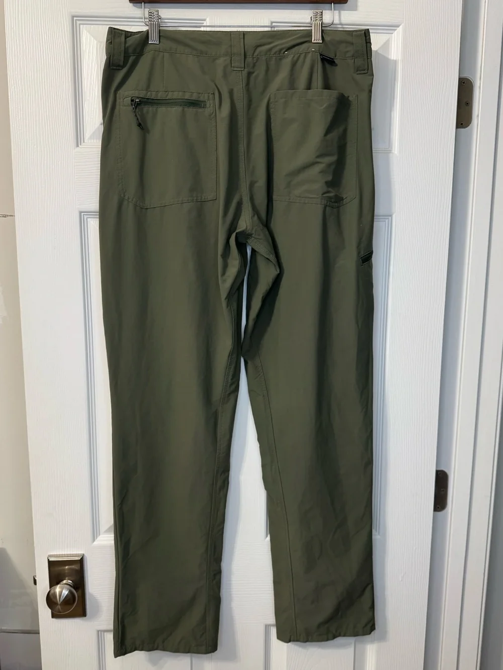 Patagonia Men's Quandary Hiking Pants Size 34..Inseam Is 32